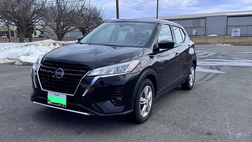 2021 Nissan Kicks S
