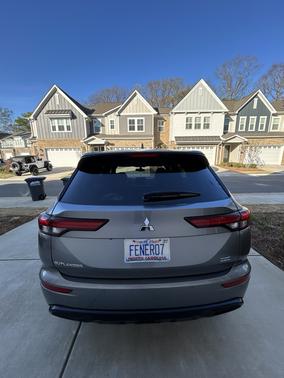 2022 Mitsubishi Outlander Black Edition