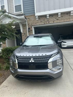 2022 Mitsubishi Outlander Black Edition