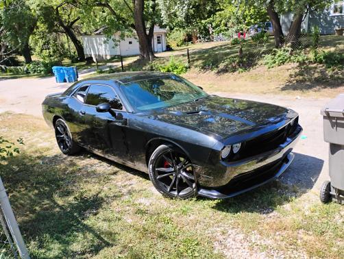 2011 Dodge Challenger Base