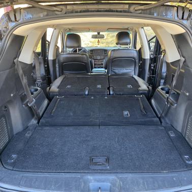 Black 2015 Nissan Pathfinder SL