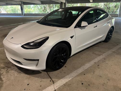 2023 Tesla Model 3 Base