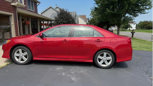 2014 Toyota Camry SE