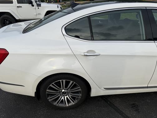 2015 Kia Cadenza Premium