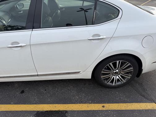 2015 Kia Cadenza Premium