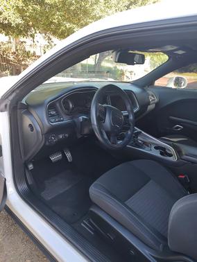 White 2019 Dodge Challenger R/T