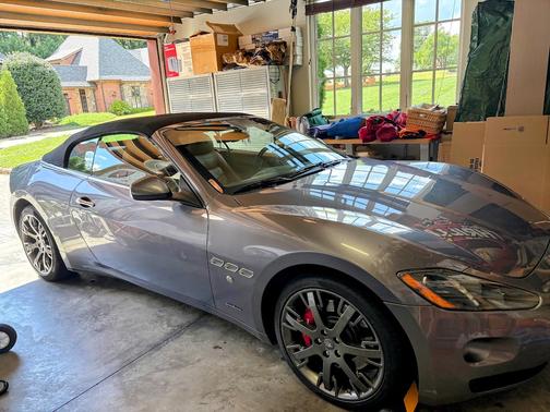 2017 Maserati GranTurismo Base