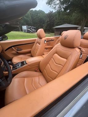 2017 Maserati GranTurismo Base