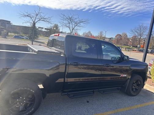 2017 Chevrolet Silverado 1500 2LZ