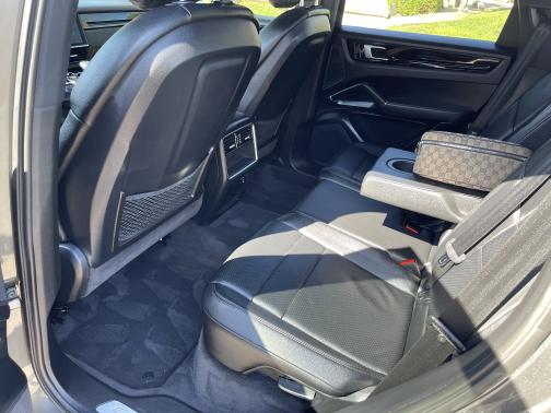 Gray 2020 Porsche Cayenne Cayenne
