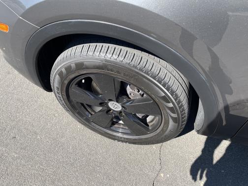 Gray 2020 Porsche Cayenne Cayenne