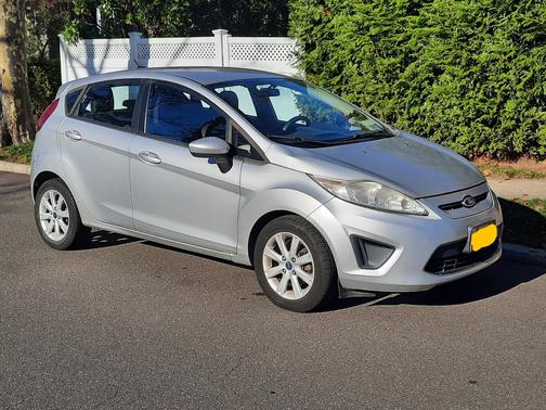 2012 Ford Fiesta SE