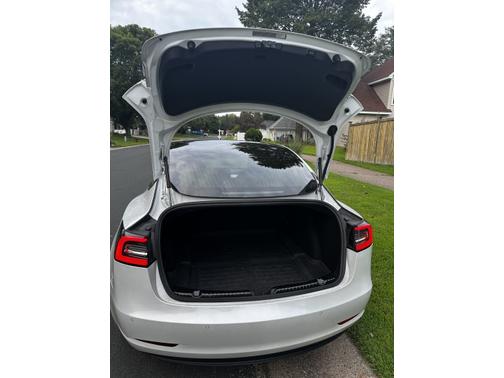 2019 Tesla Model 3 Performance