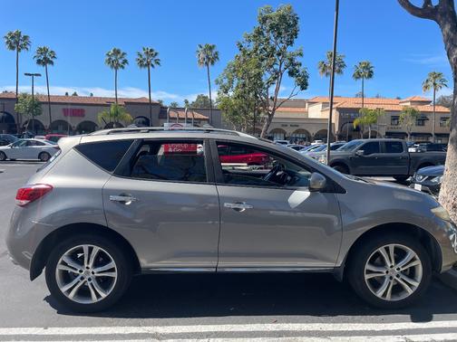 Silver 2011 Nissan Murano LE