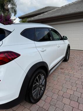 2020 Hyundai TUCSON SEL