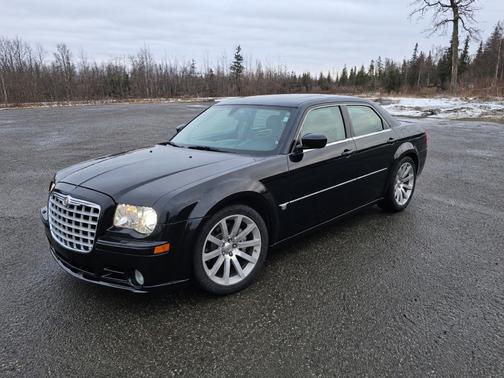 Black 2006 Chrysler 300C SRT8