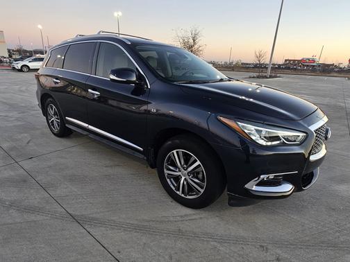 2020 INFINITI QX60 LUXE