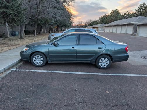 2002 Toyota Camry LE