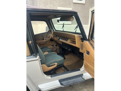 1995 Jeep Wrangler Sahara