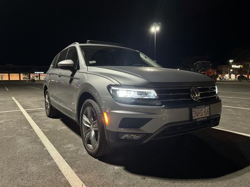 2019 Volkswagen Tiguan 2.0T SEL Premium