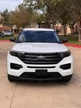 White 2020 Ford Explorer XLT