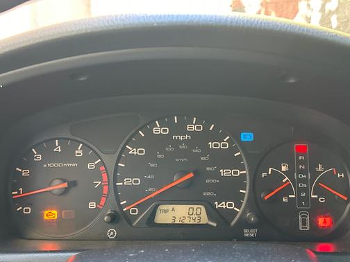 Green 2000 Honda Odyssey EX