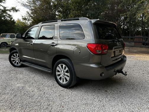 2016 Toyota Sequoia Limited