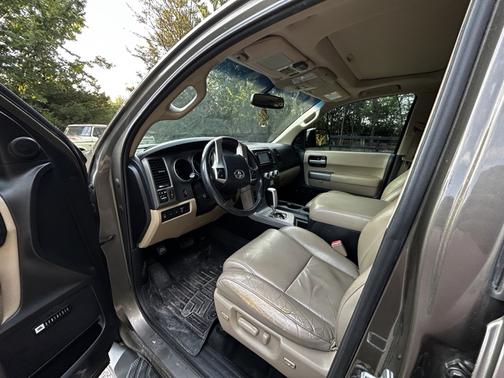 2016 Toyota Sequoia Limited