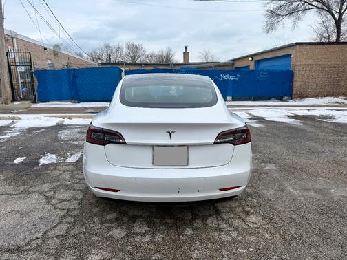 2020 Tesla Model 3 Standard Range Plus