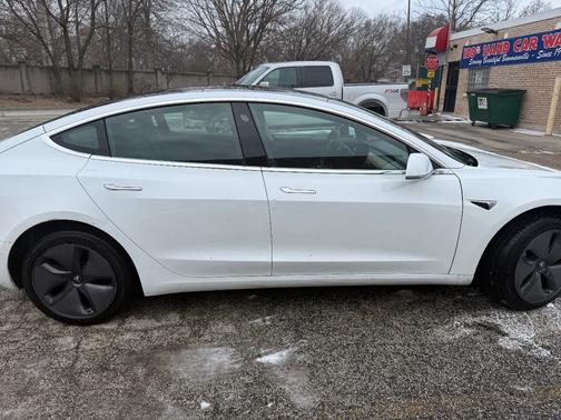 2020 Tesla Model 3 Standard Range Plus