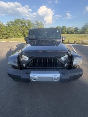 Gray 2014 Jeep Wrangler Sahara