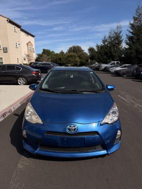 2012 Toyota Prius c Two
