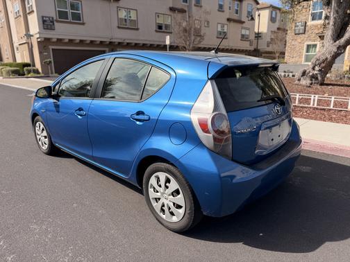 2012 Toyota Prius c Two