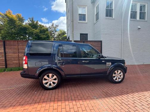 Blue 2013 Land Rover LR4 Lux