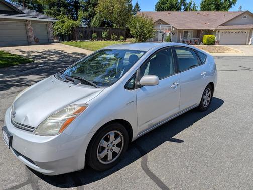 Gray 2008 Toyota Prius Base