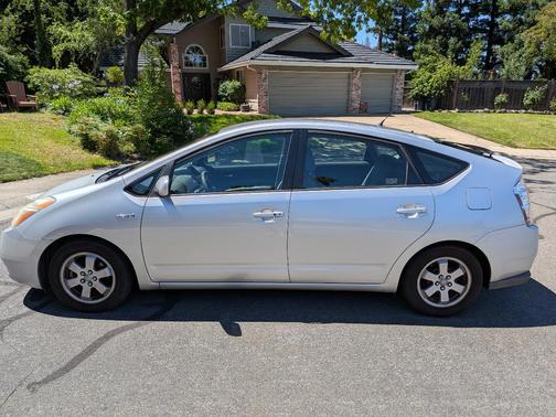 Gray 2008 Toyota Prius Base