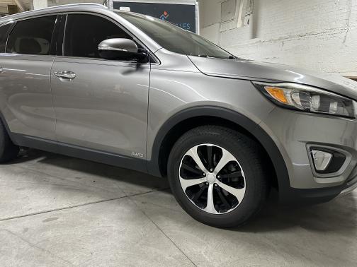 2016 Kia Sorento EX