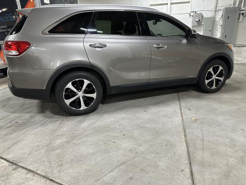 2016 Kia Sorento EX