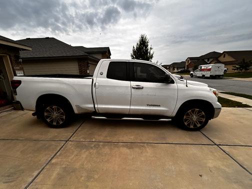 White 2013 Toyota Tundra Grade