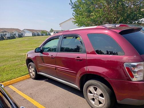 Red 2007 Chevrolet Equinox LT