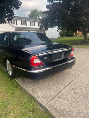 Black 2005 Jaguar Vanden Plas Base