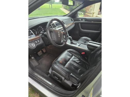2010 Lincoln MKS Base