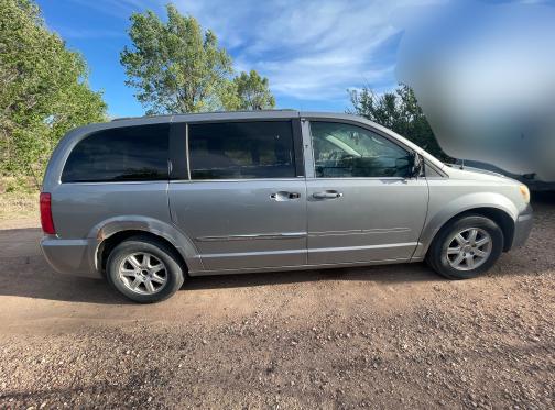 2013 Chrysler Town & Country Touring