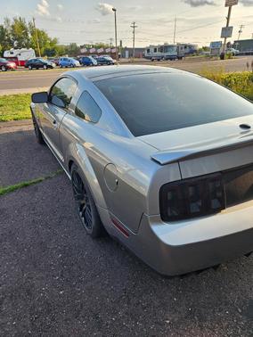 Silver 2009 Ford Mustang GT Premium