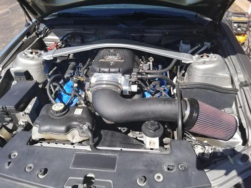Silver 2009 Ford Mustang GT Premium