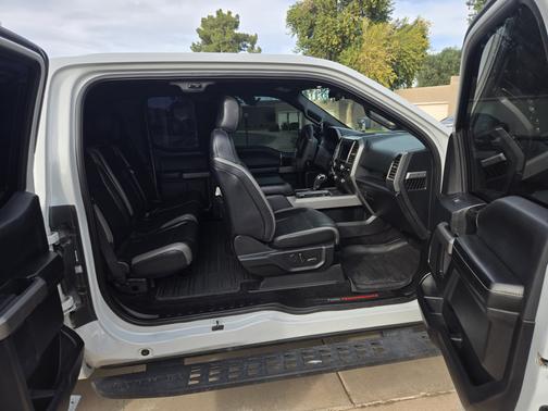 2017 Ford F-150 Raptor