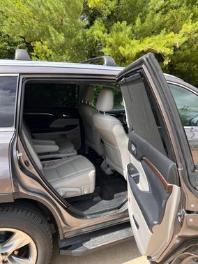 Gray 2015 Toyota Highlander Limited