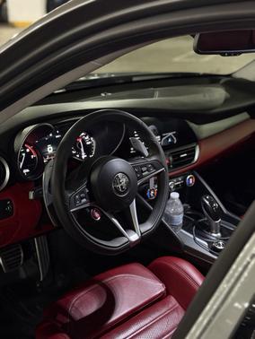 2018 Alfa Romeo Giulia Ti Sport