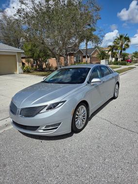 2016 Lincoln MKZ Base