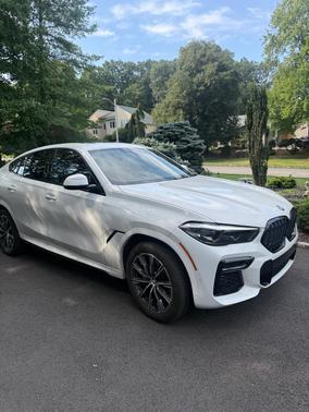 White 2022 BMW X6 xDrive40i
